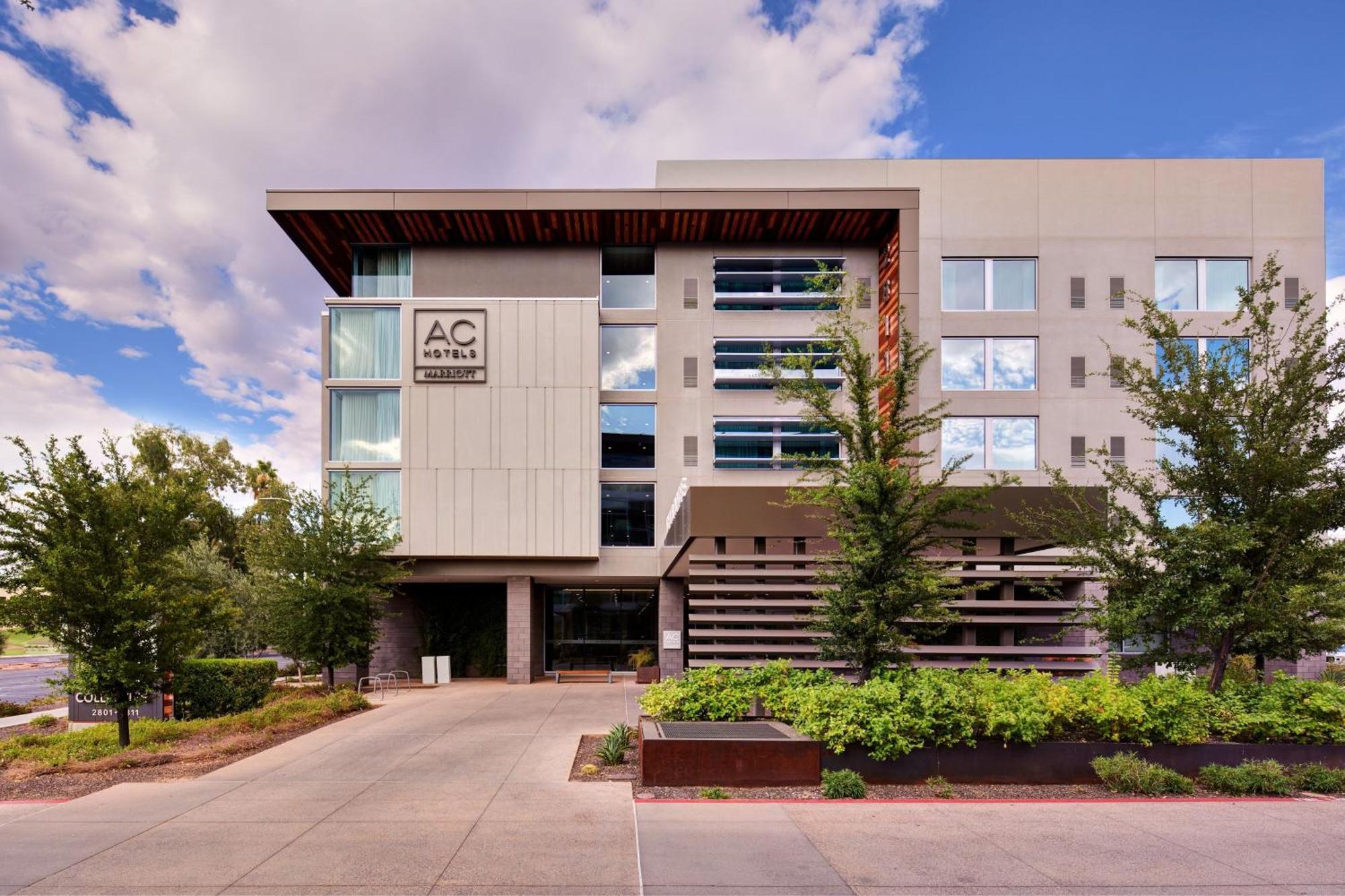 Ac Hotel Phoenix Biltmore Екстериор снимка