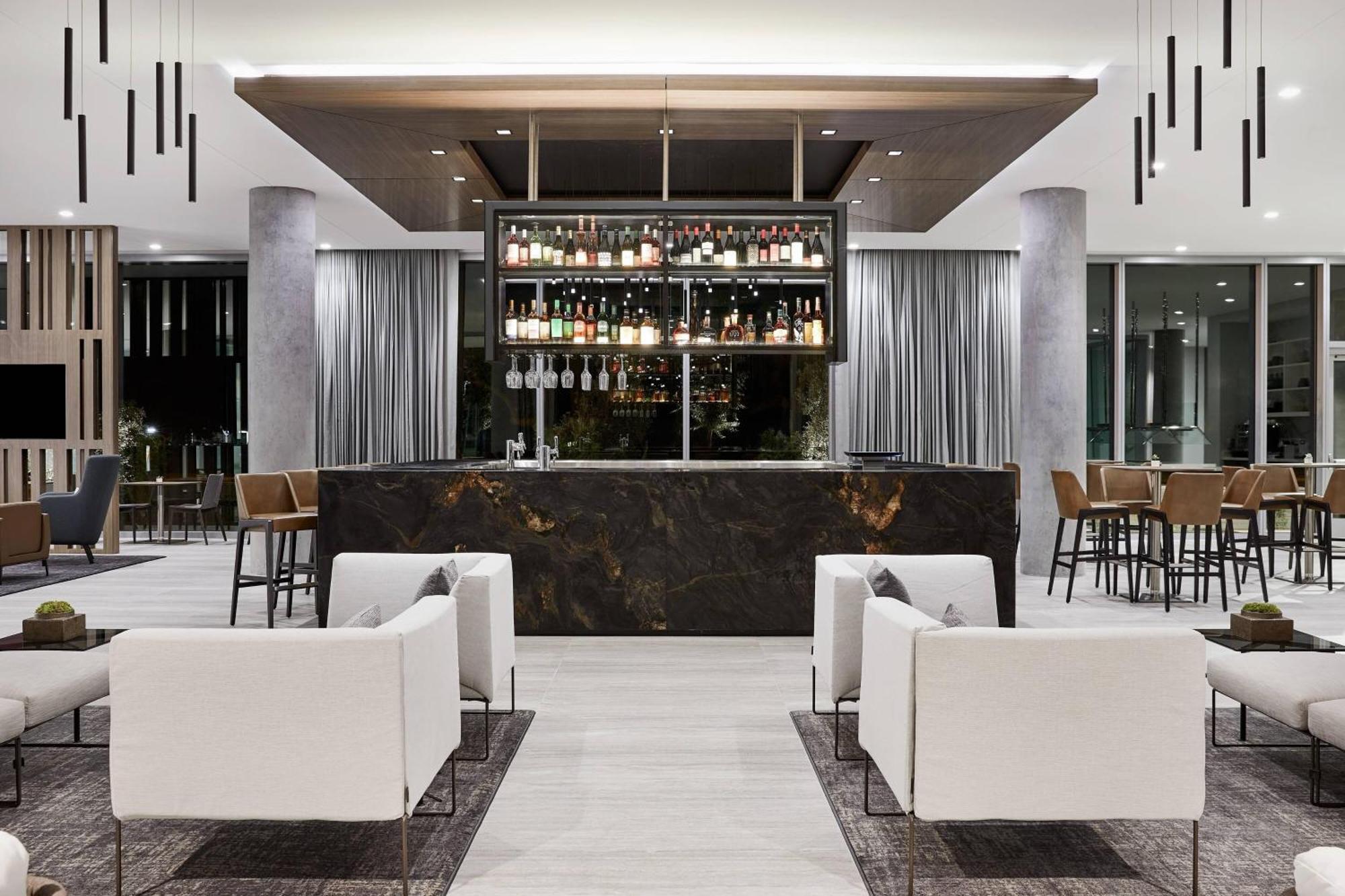 Ac Hotel Phoenix Biltmore Екстериор снимка